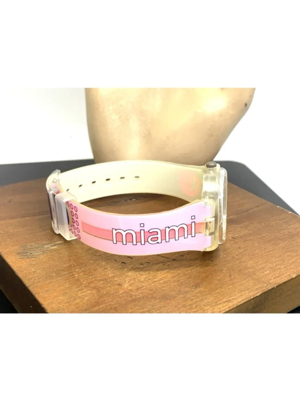 Swatch Unisex Watch GK209C Miami Swiss Quartz Pink Blue Rubber Vintage 1994 34mm